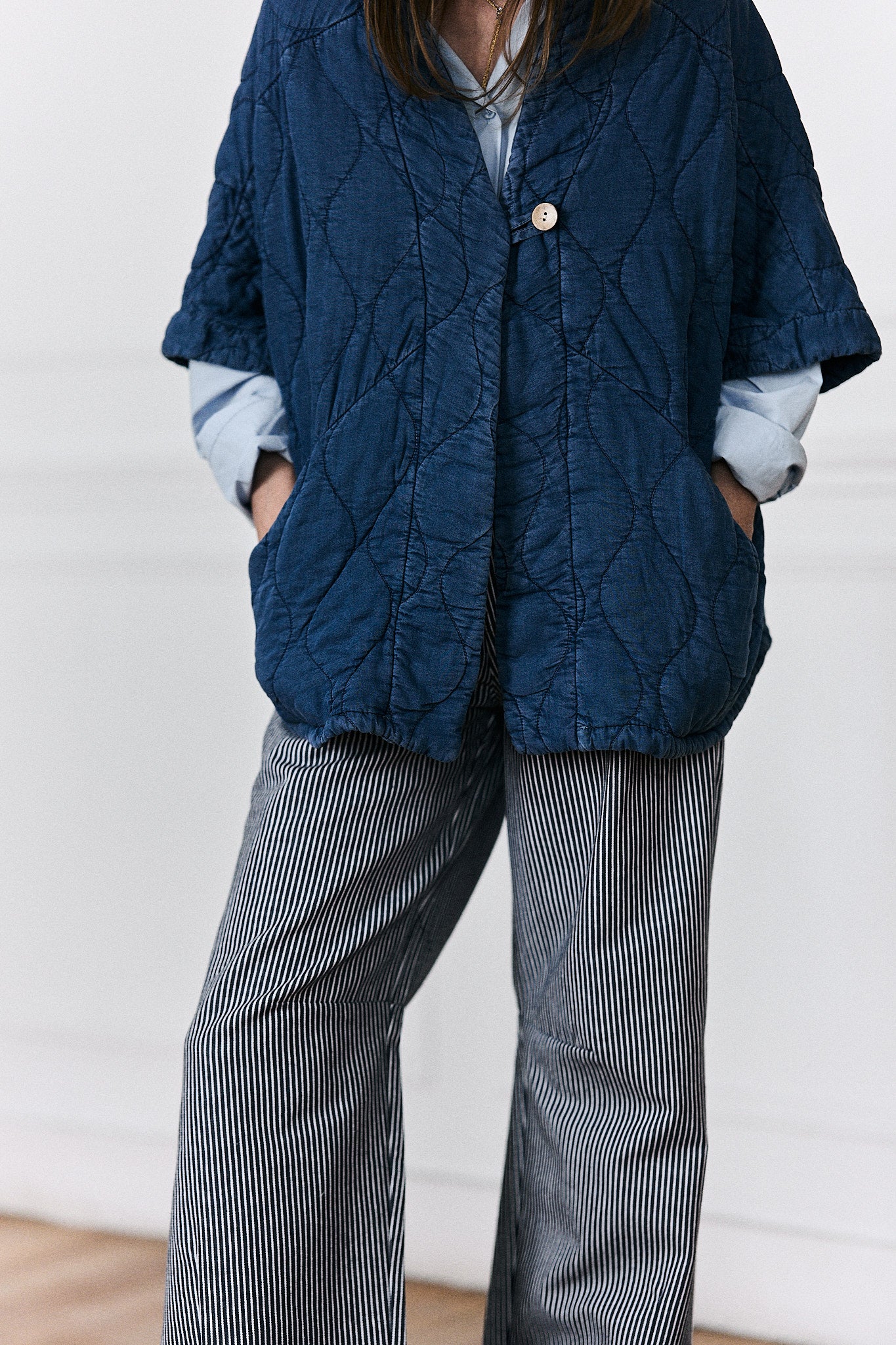 Pantalón Rayas Azul con Blanco