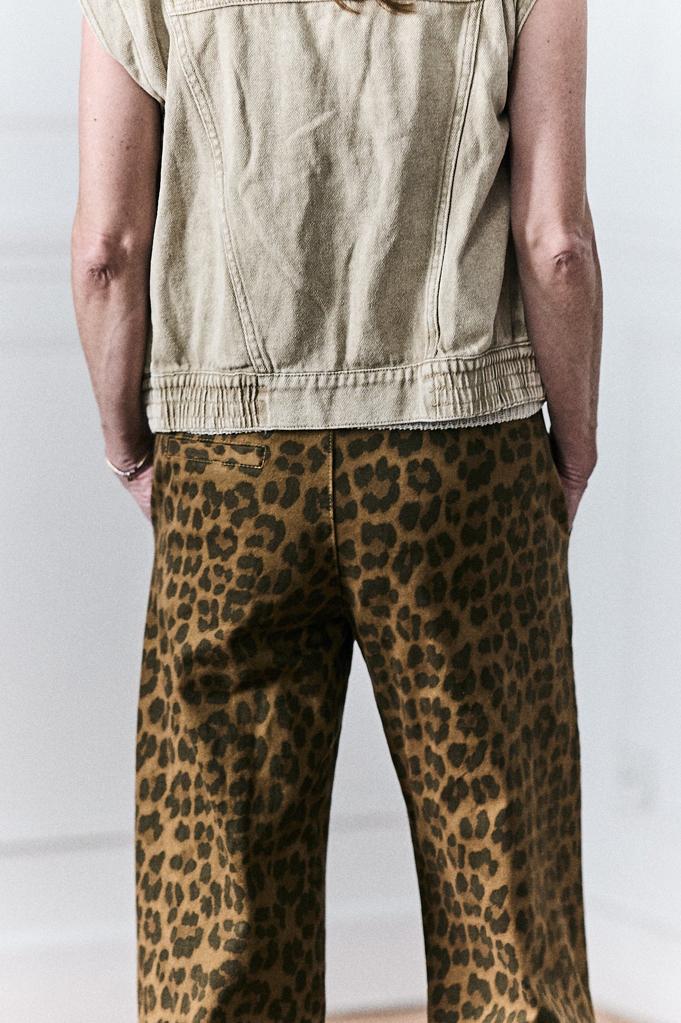 Pantalón Acampanado Animal Print
