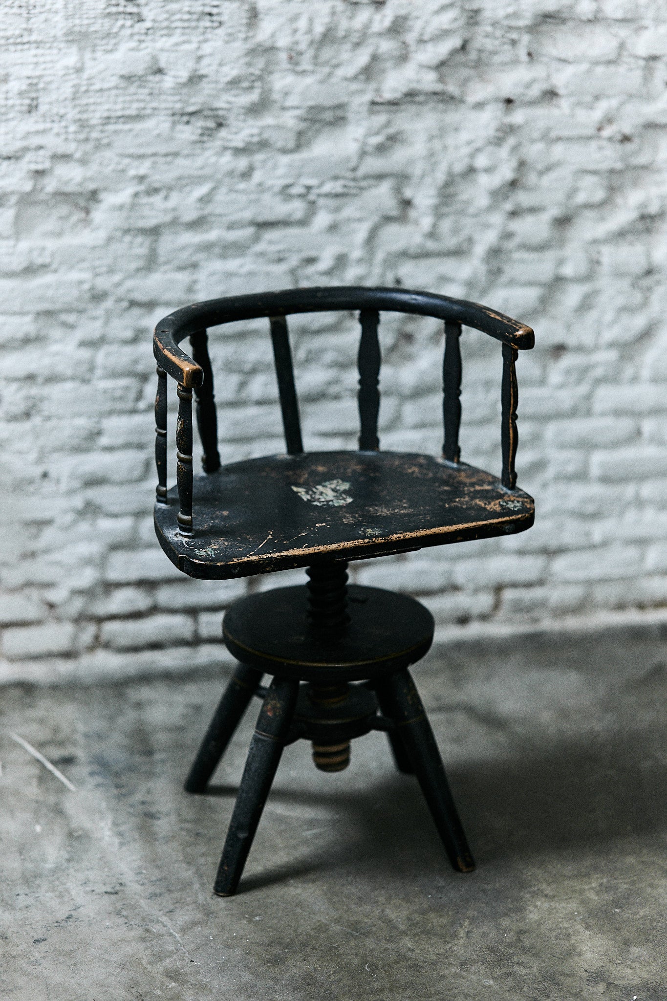 Asiento Giratorio Folk Suecia, 1800