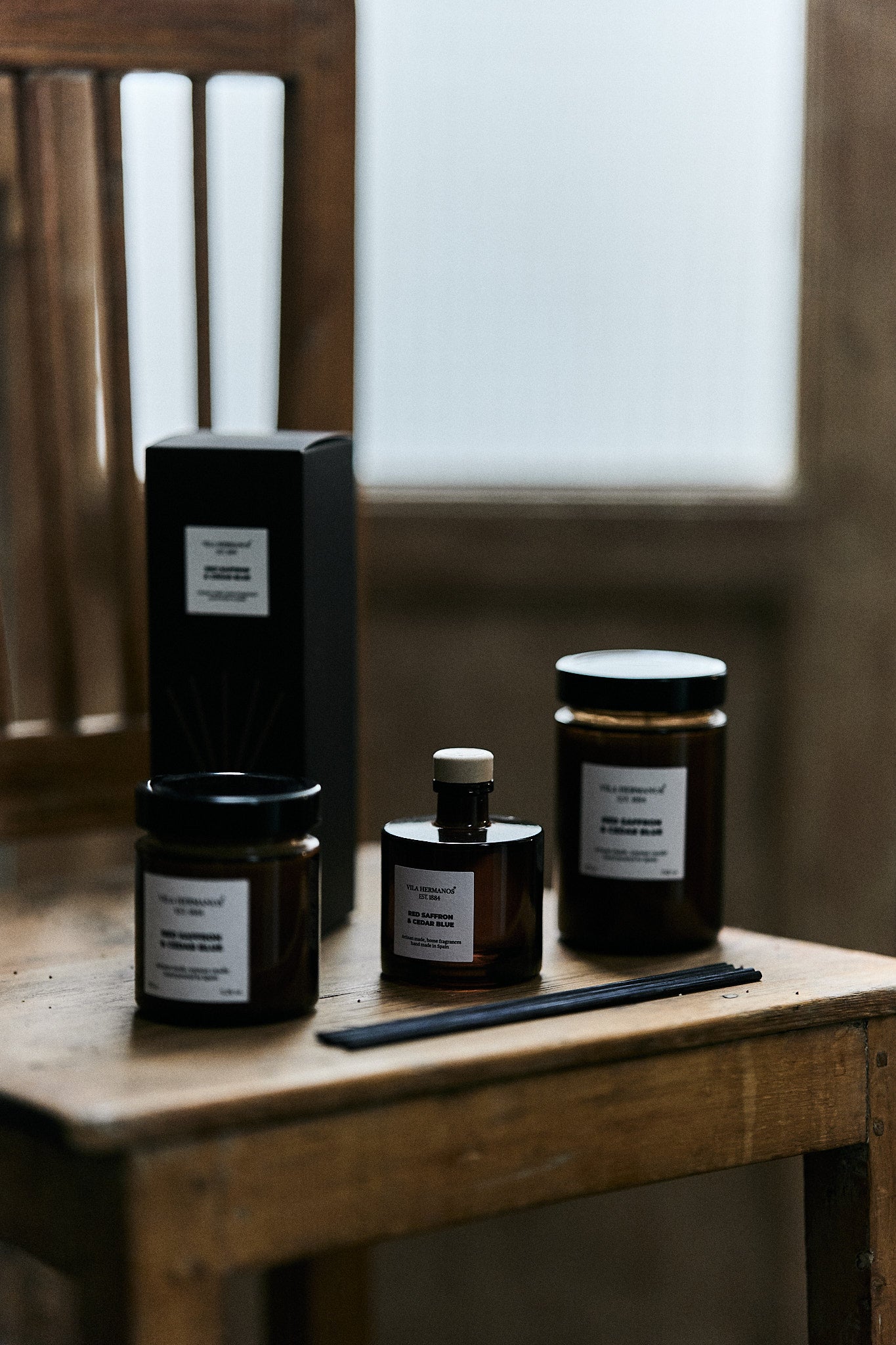 Ladenac Apothecary - Red Saffron & Cedar Blue