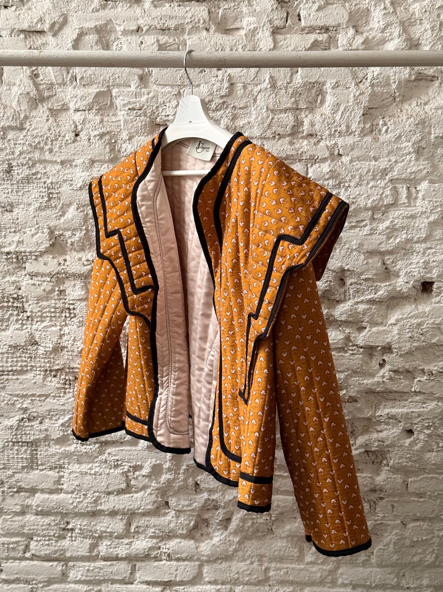 Chaqueta Provenzal Ribeteada