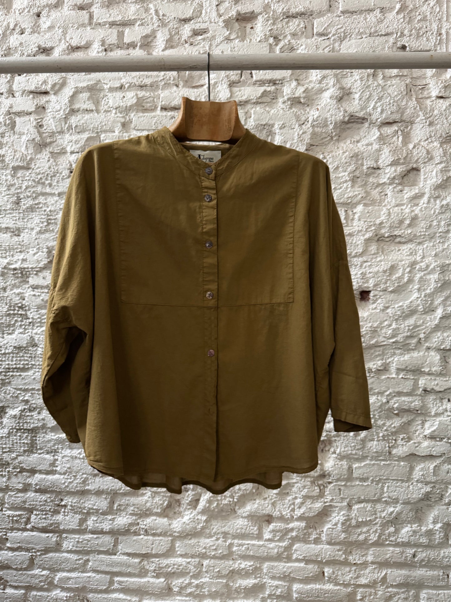 Camisa japonesa kaki